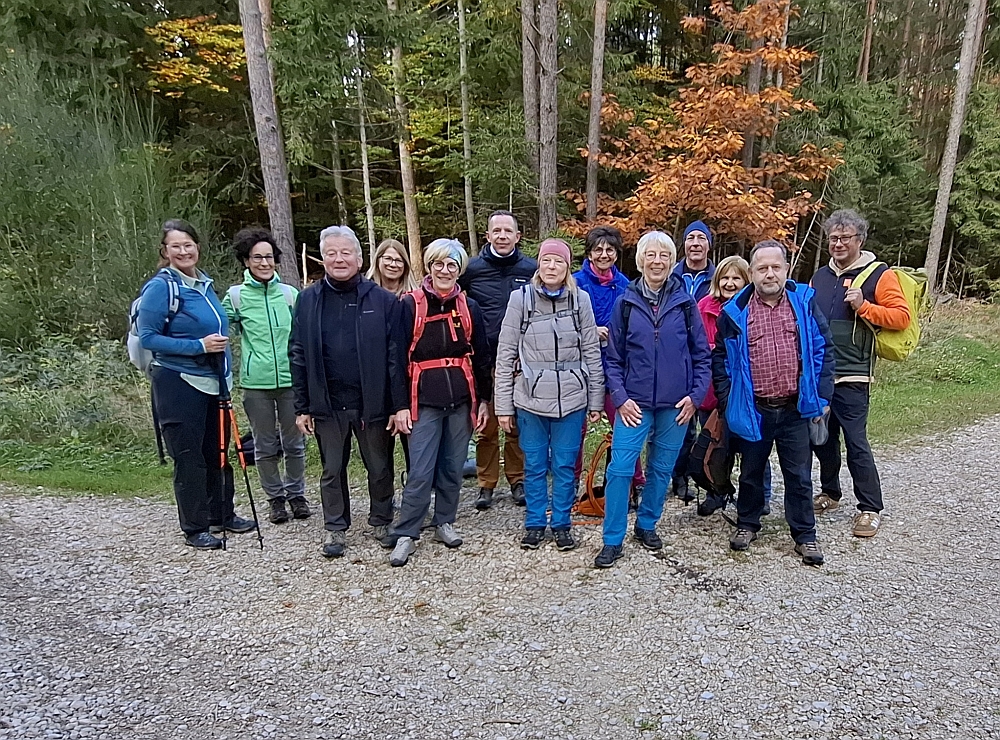 Rundwanderung am 19.10.25: Zum Gasthaus Waldhaus im Naturpark Hirschwald